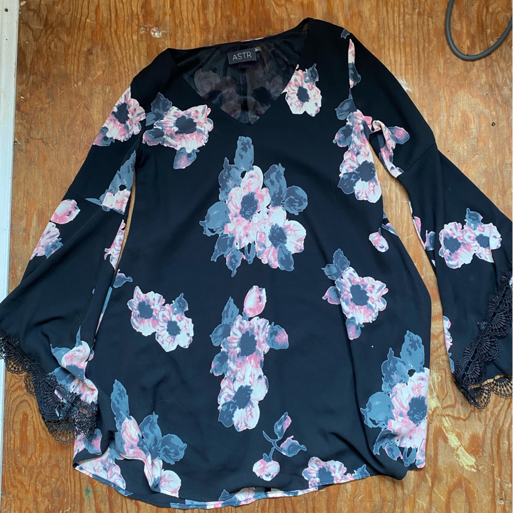 Floral Black and Pink dress XS